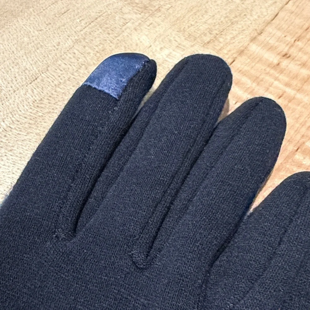 Stylish Gray and Navy TEXTING Women's Gloves